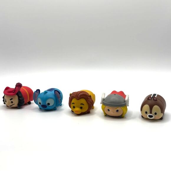 Disney Tsum Tsum Mixed Lot of 5, Size Large, EUC - Picture 1 of 3
